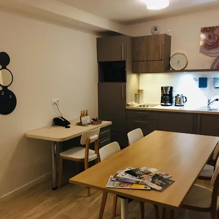 Ξενοδοχείο με διαμερίσματα Domitys - Les Robes D'airain 4*