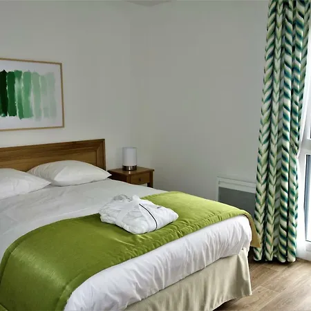 Domitys - Les Robes D'airain Appart hôtel *