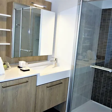 Domitys - Les Robes D'airain