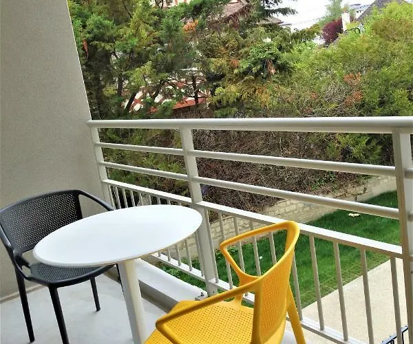 Appart hôtel Domitys - Les Robes D'airain 4*